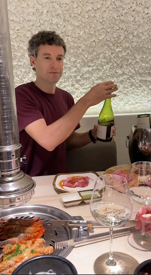 BBQ Hàn Quốc Có Thực Sự Hợp Với Rượu Vang Như Steak Âu Mỹ?