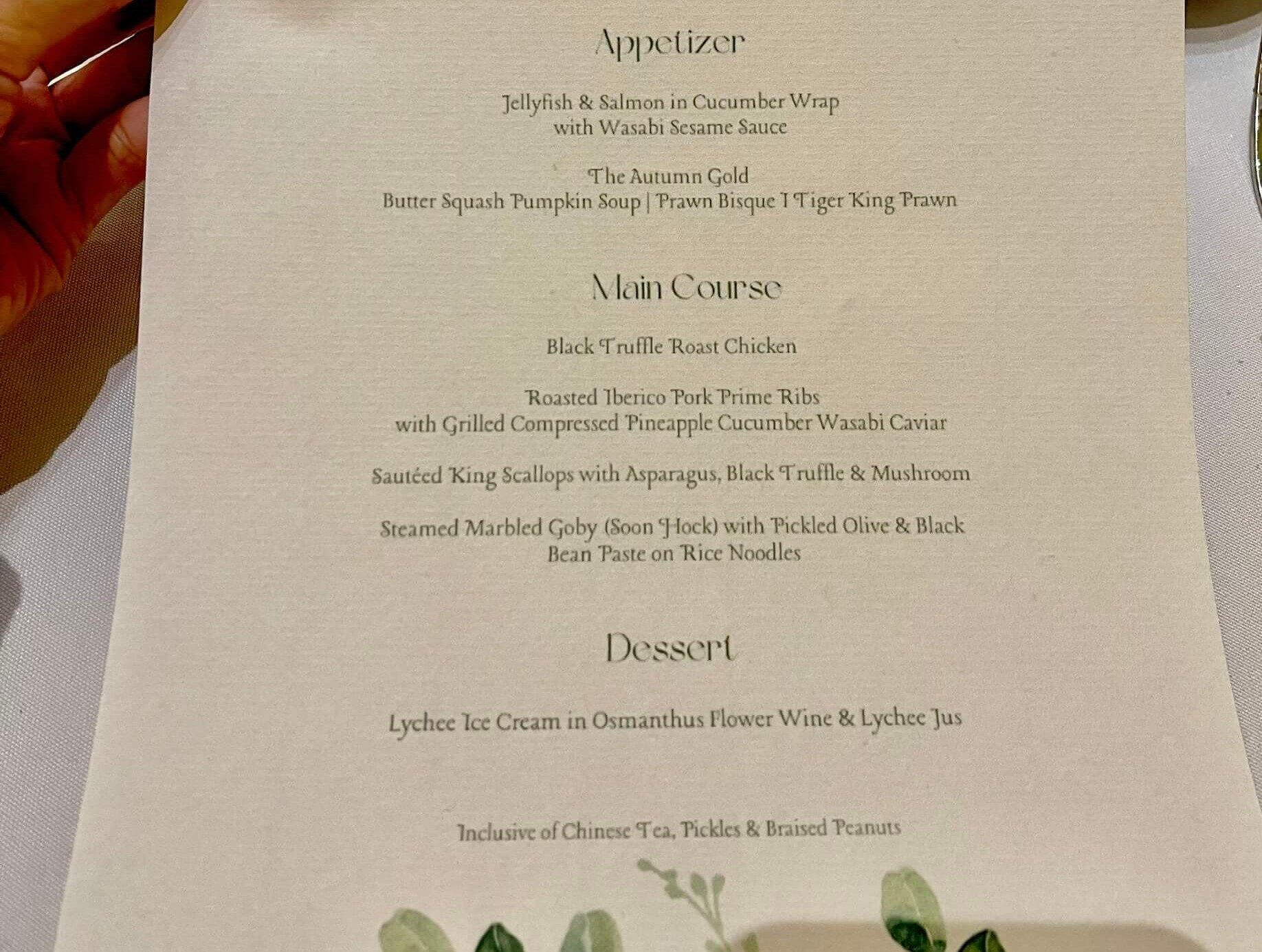 Fast Food vs Slow Food: Hai thế giới đối lập trong ẩm thực Phương Tây!